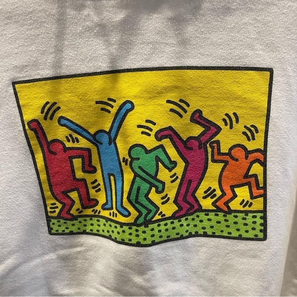 O:  Keith Haring Mens Dancing Pop Art Signature White Hoodie Sz S - Picture 5 of 7